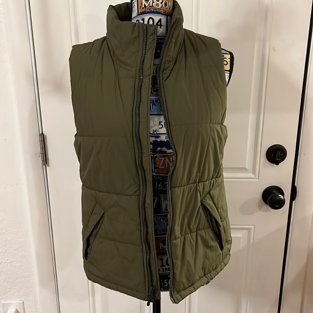 REI vest women’s